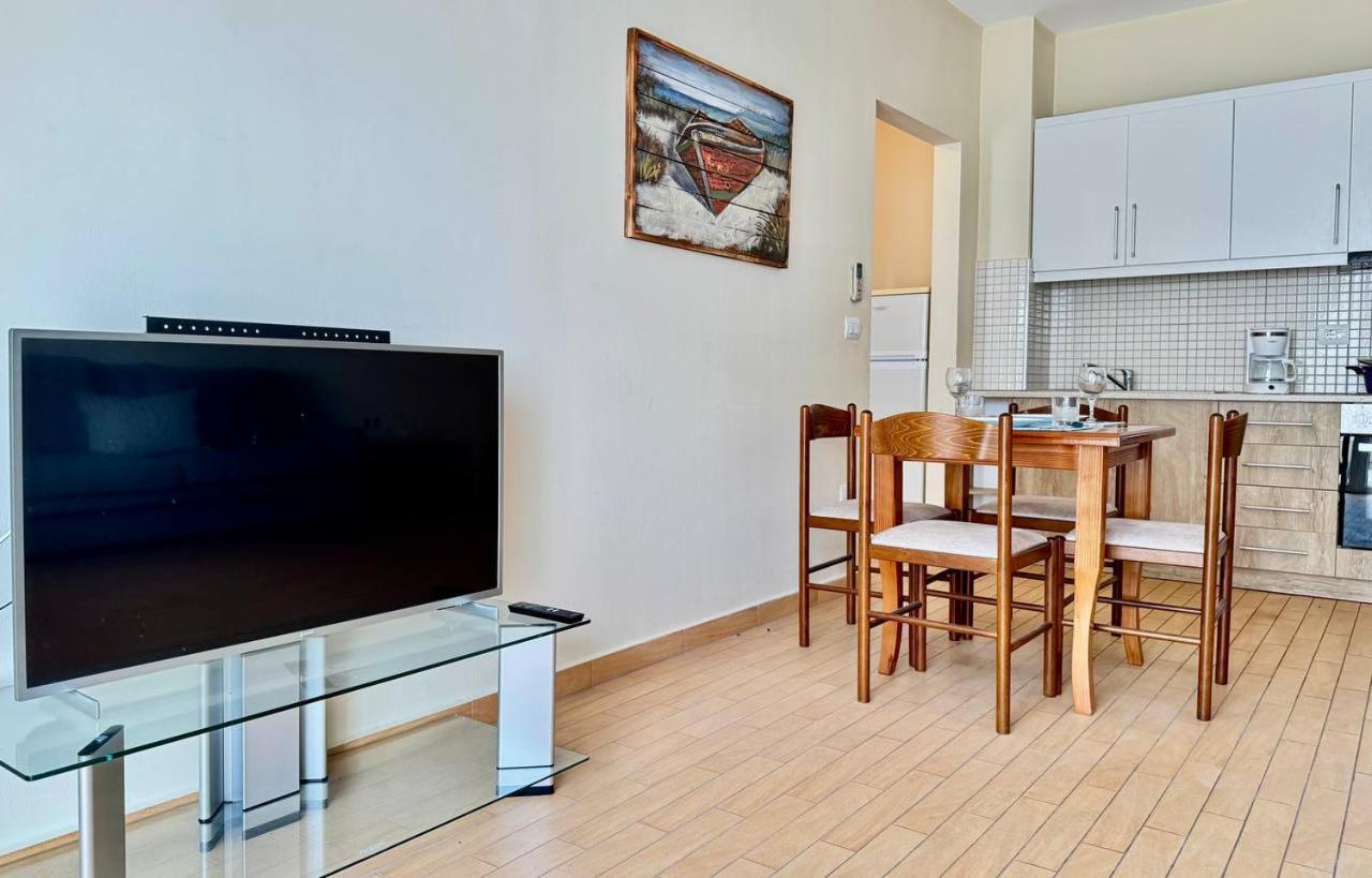 Your Comfy Apartment Sarandë Exterior foto